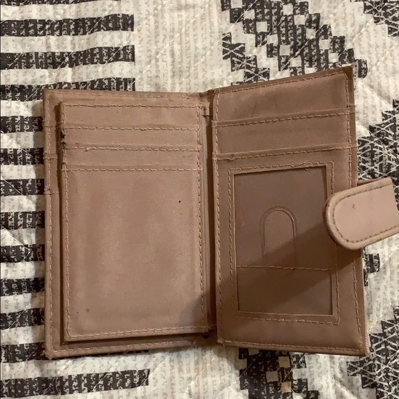 Wallet - Picture 3 of 4